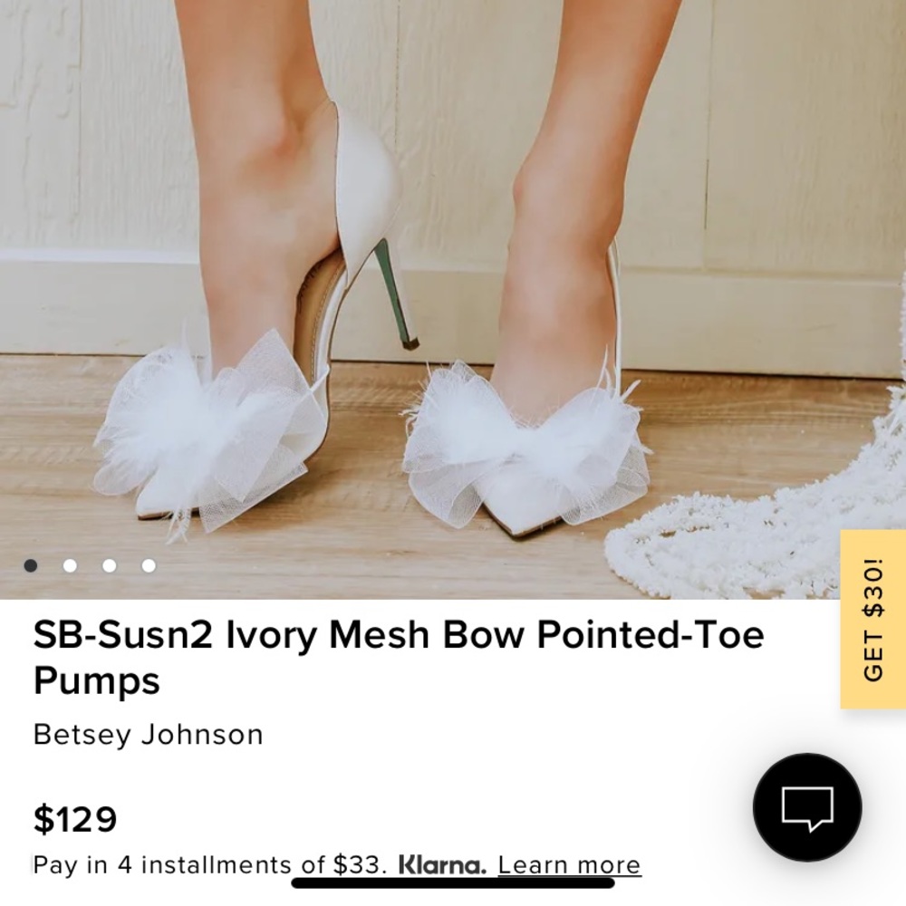 Betsey Johnson White Bow shoes 7.5